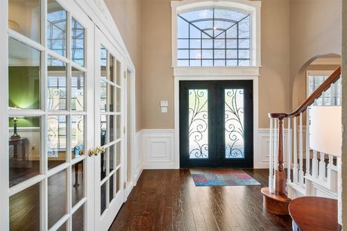 813 Saratoga Dr, Southlake, TX, 76092-5129 | Card Image