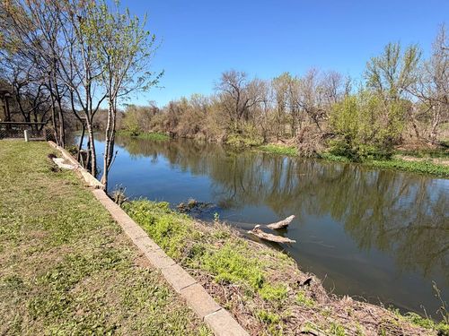 1108 Brushy Creek Dr, Round Rock, TX, 78664-4508 | Card Image