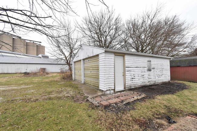 309 S Adeway, House other with 2 bedrooms, 1 bathrooms and null parking in Fowler IN | Image 6