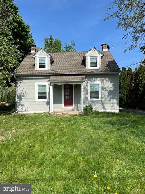 a-984 Gravel Pike, PALM, PA, 18070 | Card Image