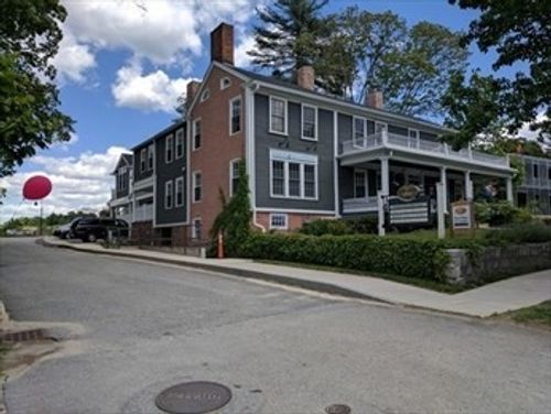 unit-2c-134 Main St, Groton, MA, 01450-1375 | Card Image