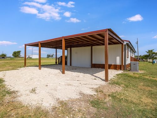 220 Lcr 396, Groesbeck, TX, 76642-3557 | Card Image