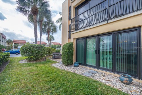 apt-101-845 S Gulfview Blvd, CLEARWATER BEACH, FL, 33767-3011 | Card Image