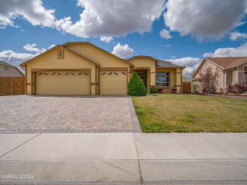 1327 Grassland Rd, Dayton, NV, 89403-6331 | Card Image