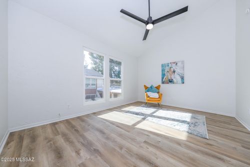 322-1600 N Wilmot Rd, Tucson, AZ, 85712-4456 | Card Image