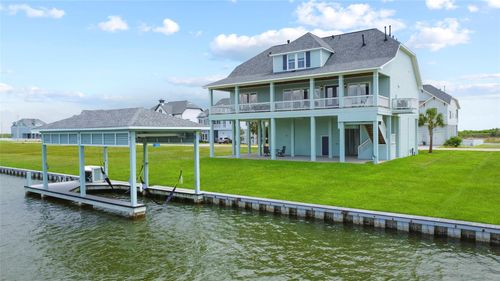 20 Hawkeye, Hitchcock, TX, 77563-2596 | Card Image