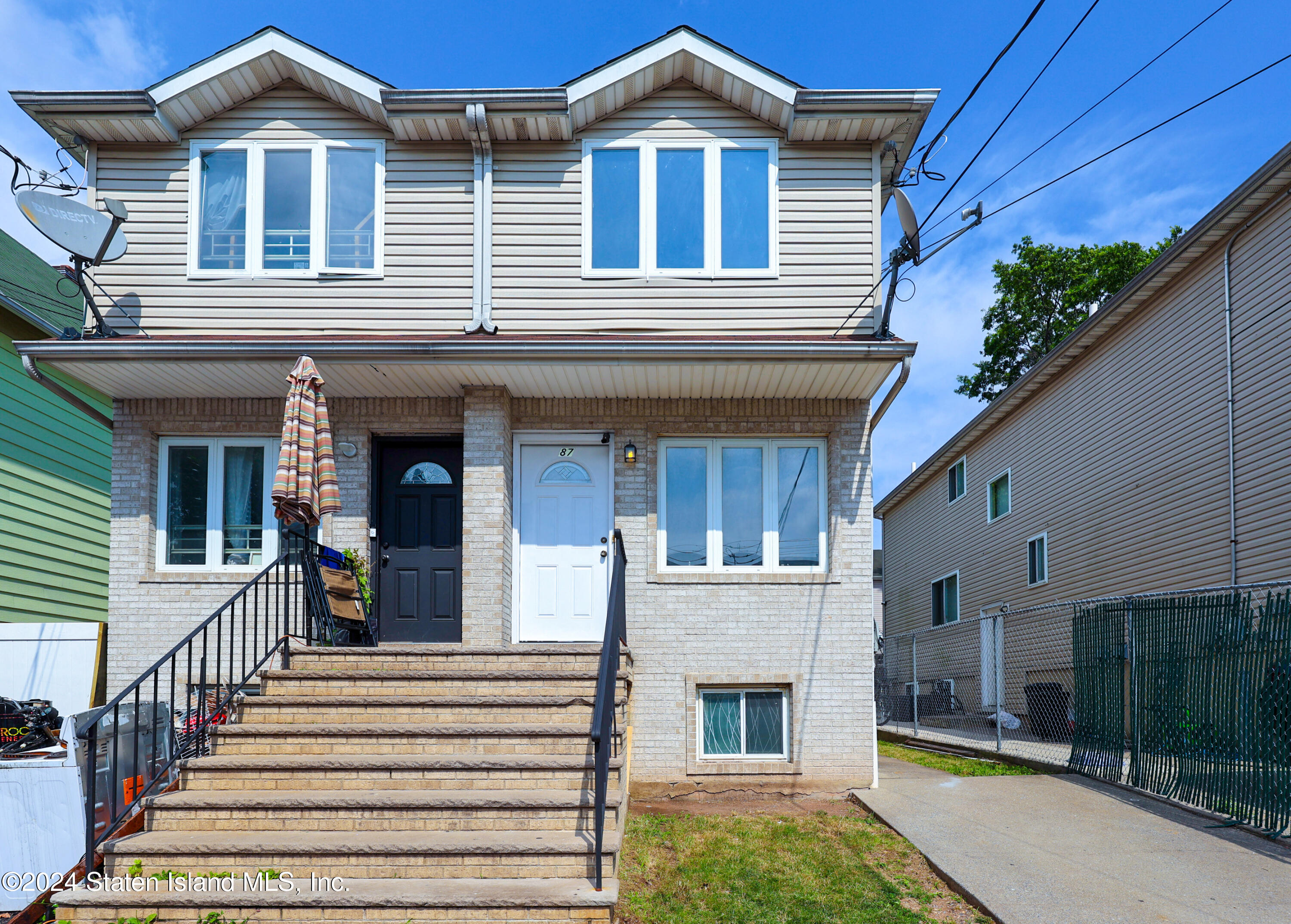 Andros Ave, Staten Island, NY 10303