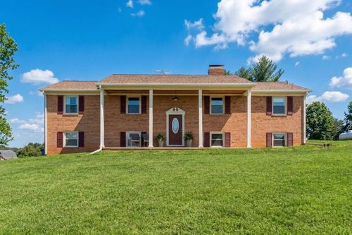 3869 Shutterlee Mill Rd, STAUNTON, VA, 24401-6312 | Card Image