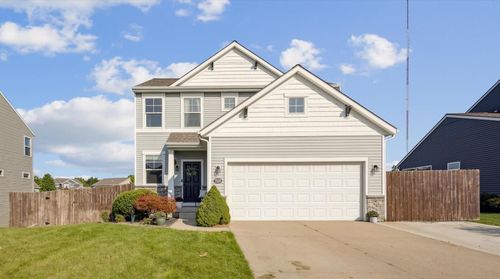 7085 Koper Cir, Zeeland, MI, 49464-8430 | Card Image