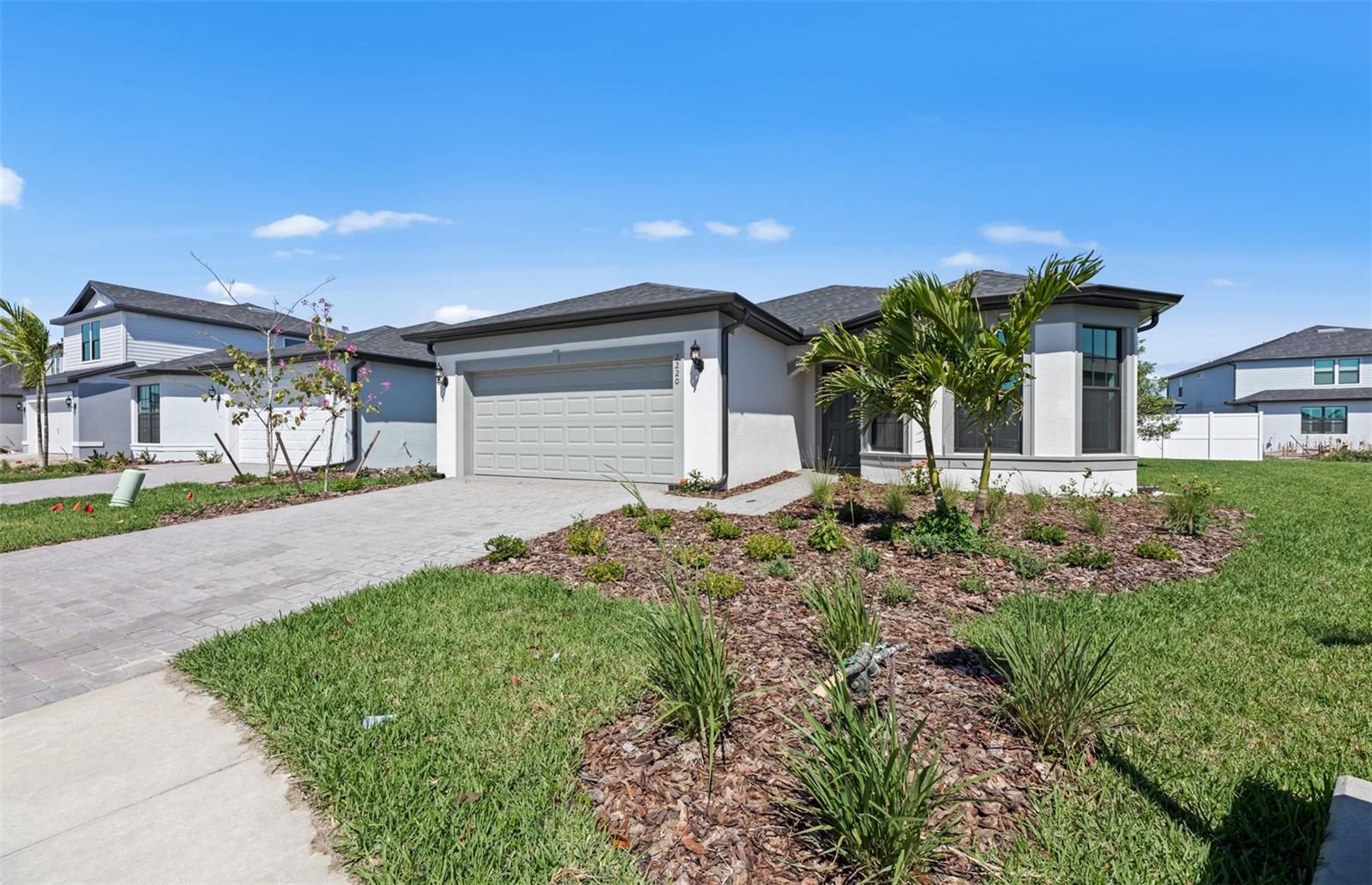 Laurifolia Ct, North Port, FL 34289