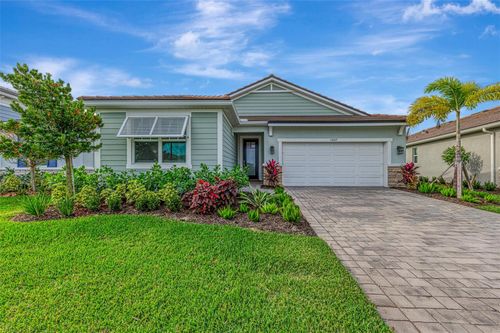 11647 Myakka Blue Dr, VENICE, FL, 34293-8029 | Card Image
