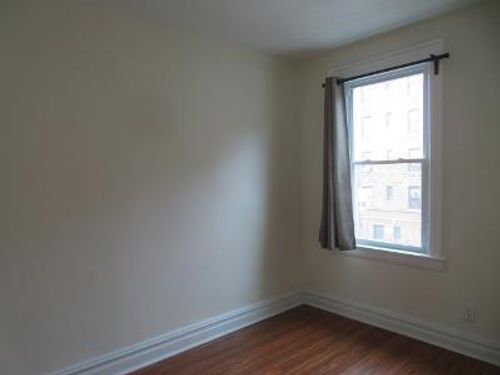 3455 91st St, Jackson Heights, NY, 11372-3604 | Card Image