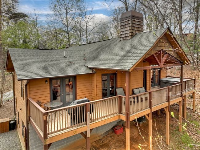 48 Logan Dr, Home with 3 bedrooms, 3 bathrooms and null parking in Mineral Bluff GA | Image 48