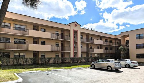 115-3400 Foxcroft Rd, Miramar, FL, 33025-4121 | Card Image