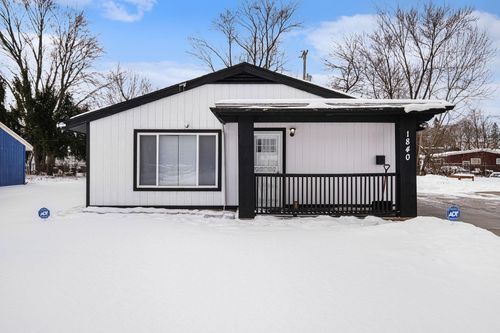1840 S Averill Ave, Flint, MI, 48503-4402 | Card Image