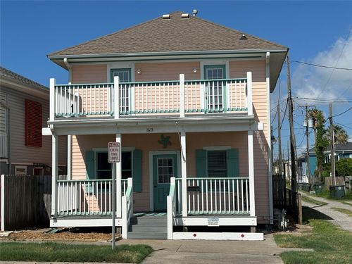 1615 16th St, Galveston, TX, 77550-8106 | Card Image