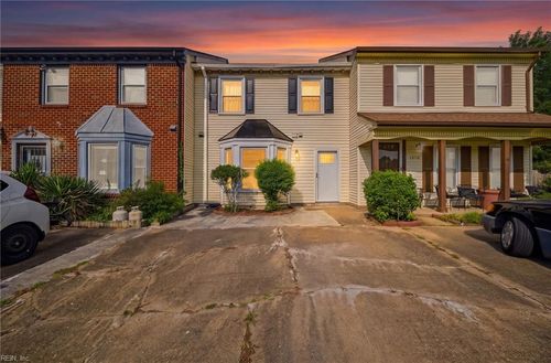 1212 Hillock Xing, Virginia Beach, VA, 23455-6734 | Card Image