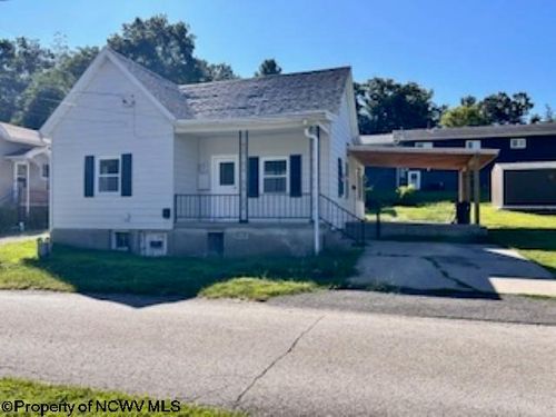 43 Shaver St, Monongah, WV, 26554-1035 | Card Image