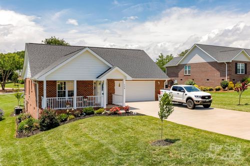 136 Augusta Dr, Spindale, NC, 28160-1584 | Card Image