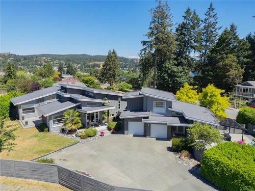 1501 Argyle Ave, Nanaimo, BC, V9S3K3 | Card Image