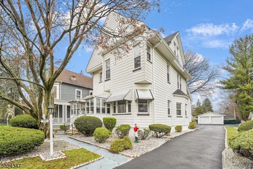 201 Washington St, Bloomfield, NJ, 07003-2406 | Card Image