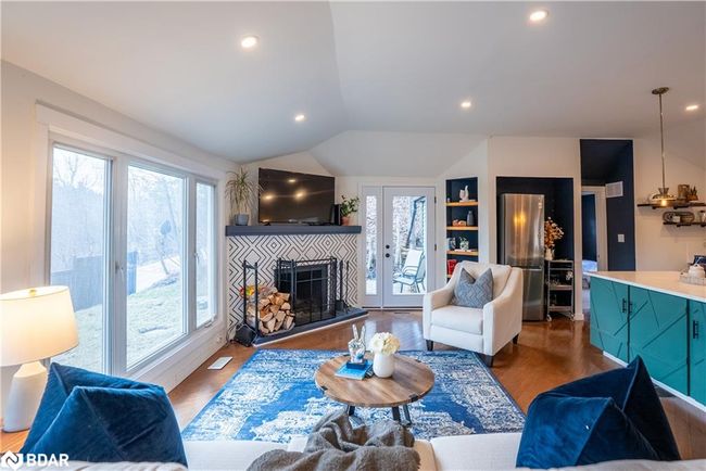 12889 Third Line, House other with 4 bedrooms, 3 bathrooms and 11 parking in Acton ON | Image 6