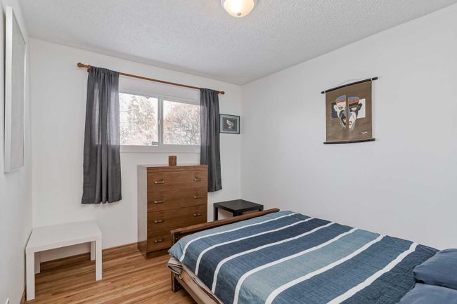 1968 Cottonwood Crescent Se, Home with 4 bedrooms, 2 bathrooms and 4 parking in Calgary AB | Image 21