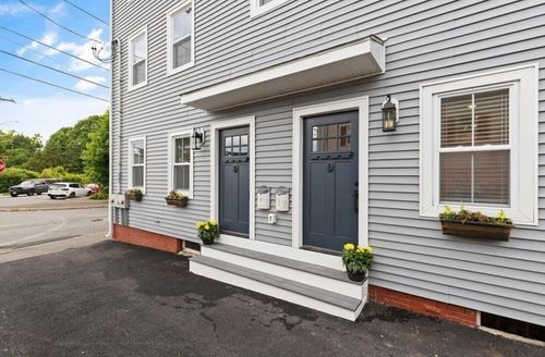 1-17 Webb St, Salem, MA, 01970-5239 | Card Image