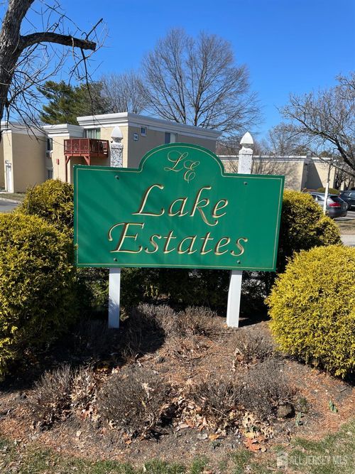 7b-5 Lake Avenue, East Brunswick, NJ, 08816 | Card Image