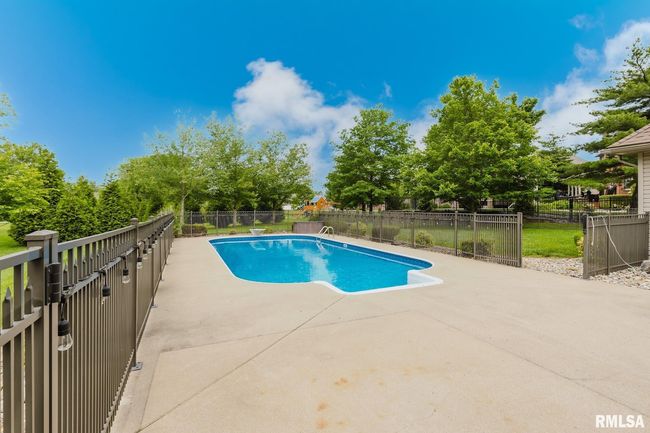 2730 Kokopelli Dr, House other with 4 bedrooms, 3 bathrooms and null parking in Marion IL | Image 17