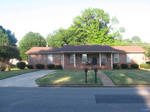 1204 Cloverdale Ave Sw, Decatur, AL, 35601-3724 | Card Image