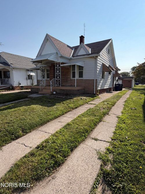 614 Wamba Ave, Toledo, OH, 43607-3249 | Card Image
