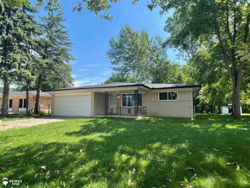 37852 Lola Dr, Sterling Heights, MI, 48312-2048 | Card Image