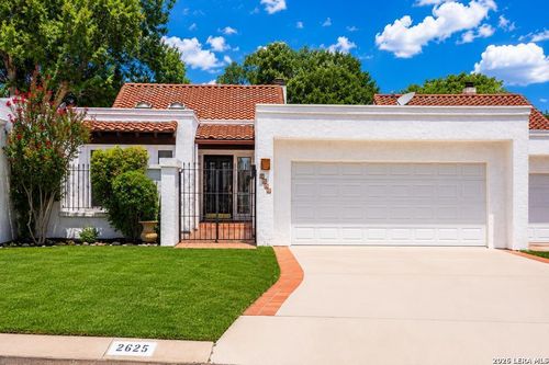 2625 Calle Del Roble, Kerrville, TX, 78028-6535 | Card Image