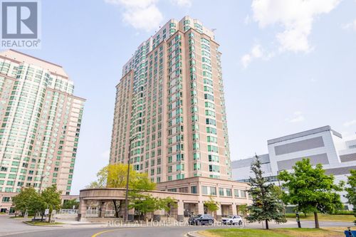 613-1 Lee Centre Dr, Scarborough, ON, M1H3J2 | Card Image