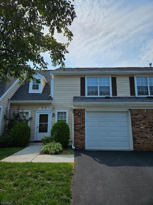 271 Abbey Dr, Somerset, NJ, 08873-6402 | Card Image