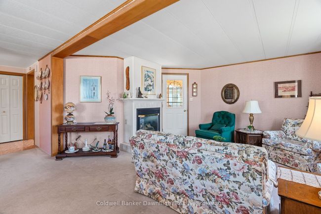 46 Redford Dr, Home with 2 bedrooms, 2 bathrooms and 2 parking in Exeter ON | Image 12