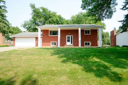 1400 Viking Dr, Buffalo, MN, 55313-1264 | Card Image