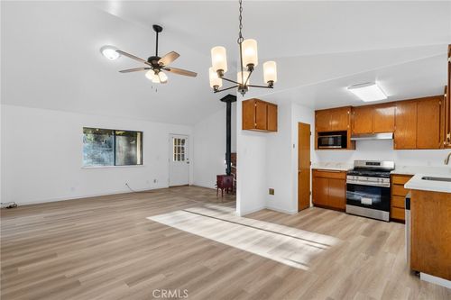 5498 Platt Mountain Rd, Forest Ranch, CA, 95942-9739 | Card Image