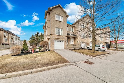 7-10719 Bathurst St, Richmond Hill, ON, L4C0N3 | Card Image
