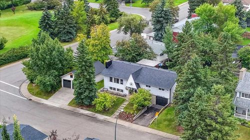 1703 107 Ave Sw, Calgary, AB, T2W0C3 | Card Image