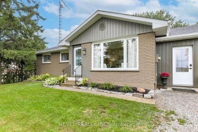 3880 Highway 35, House other with 3 bedrooms, 3 bathrooms and 12 parking in Cameron ON | Image 2