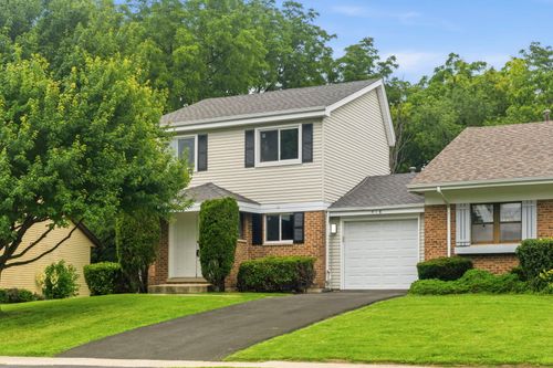 23W418 Greenbriar Drive, Naperville, IL, 60540 | Card Image