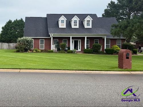 201 ` Wardlow Ln, Kathleen, GA, 31047-2842 | Card Image