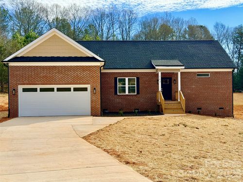 143 Keen Dr, Shelby, NC, 28152-8191 | Card Image
