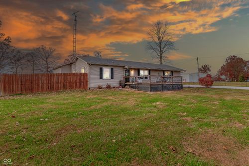 47 Finley Firehouse Rd, Scottsburg, IN, 47170-7832 | Card Image