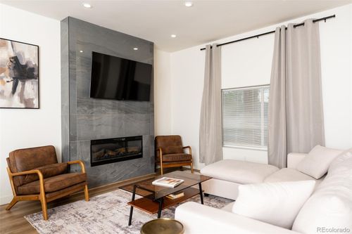 1246 S Clarkson St, Denver, CO, 80210-1607 | Card Image
