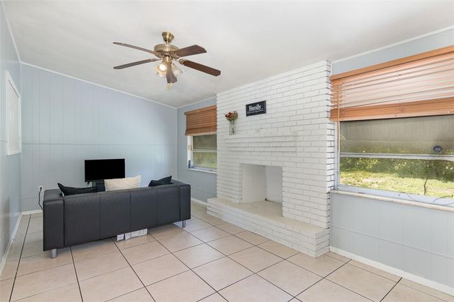6624 Beamer Way, House other with 3 bedrooms, 2 bathrooms and null parking in Orlando FL | Image 9