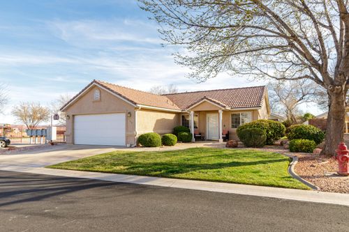362 E 680 S, Ivins, UT, 84738-5058 | Card Image