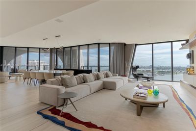 2702 - 1000 Biscayne Blvd, Condo with 4 bedrooms, 5 bathrooms and null parking in Miami FL | Image 3